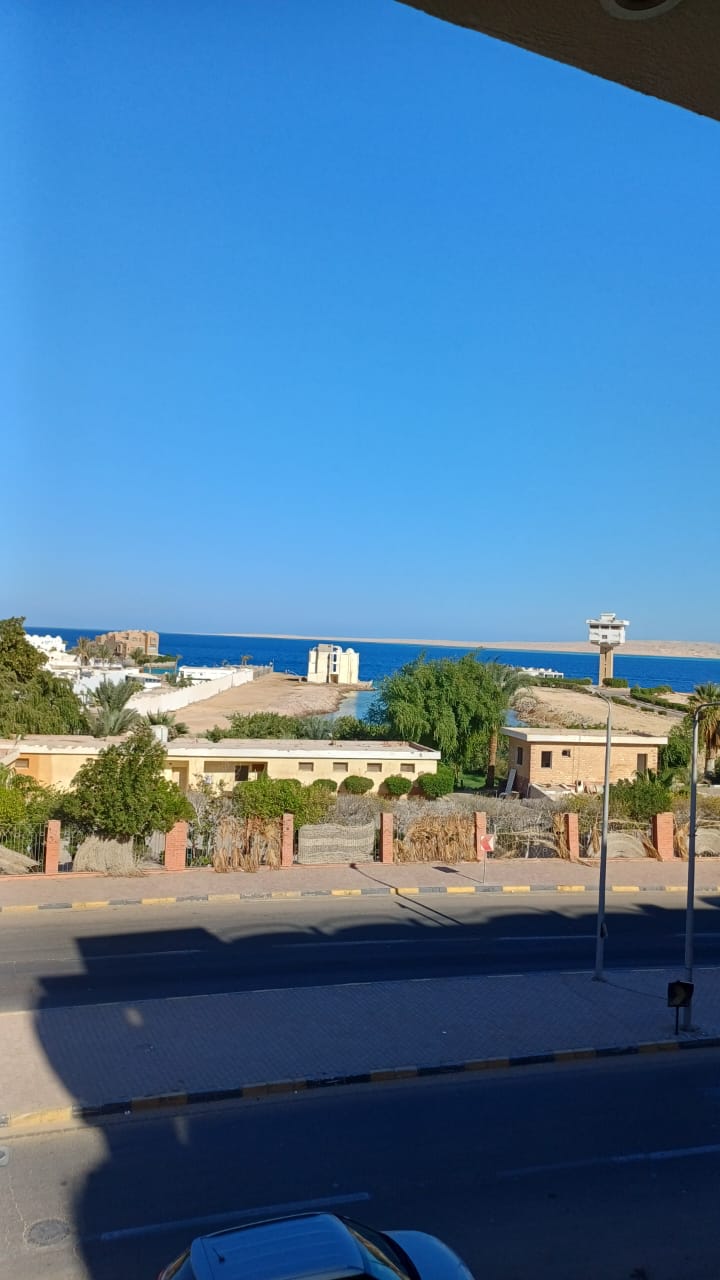 1501 2-Zimmer-Apartment mit Pool und Meerblick in Sea Light Arabia, Hurghada